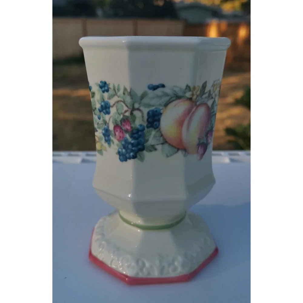 Vintage Avon Sweet Country Harvest Footed Pedestal Coffee Cup Mug Fruit